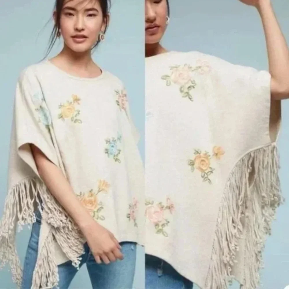 Anthropologie TP Cream Embroidered Fringe Poncho One Size